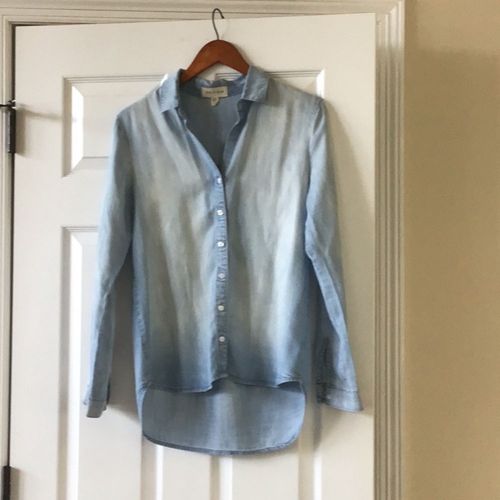 Cloth & Stone Denim Button Down Top